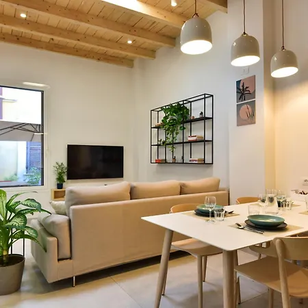 Oasi Piceni - With Private Terrace 公寓 *